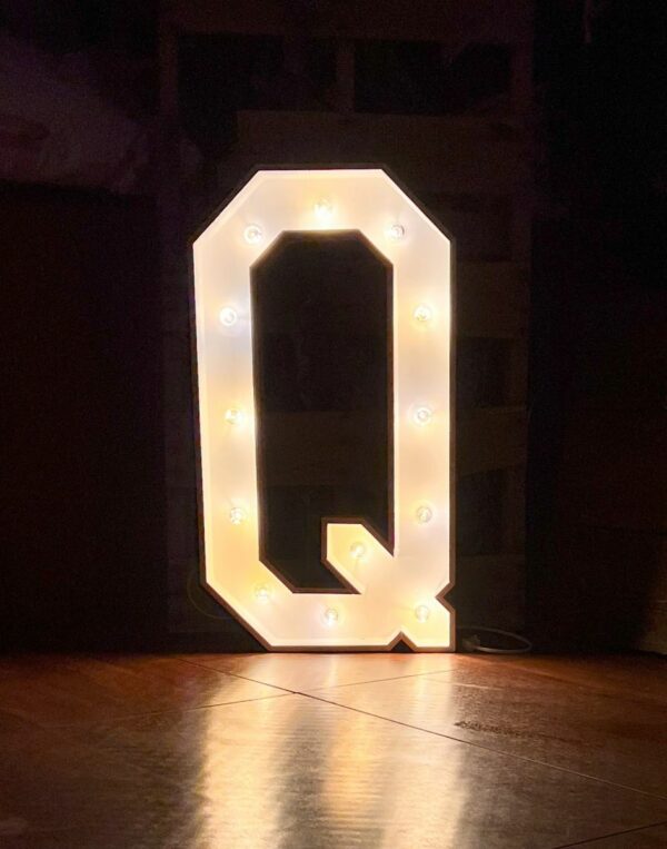 Marquee letter Q