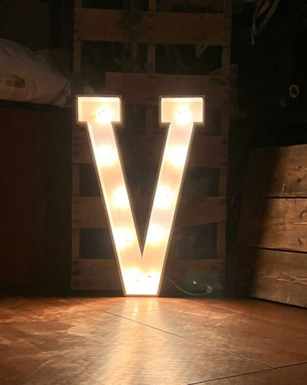 Marquee letter V