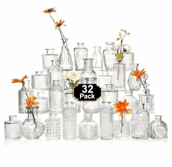 Clear bud vase