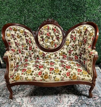 Vintage settee-flowers